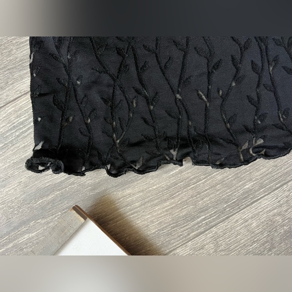 Zara woman slinky dress with sheer vine pattern. Size m - Picture 4 of 10
